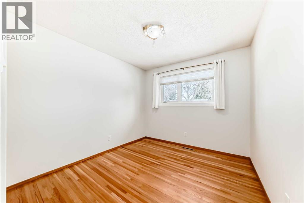 Single Family House Bungalow for Sale in  Addison Drive SE Acadia Calgary 