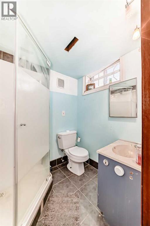 Single Family House Bungalow for Sale in  Dalrymple Crescent NW Dalhousie Calgary 