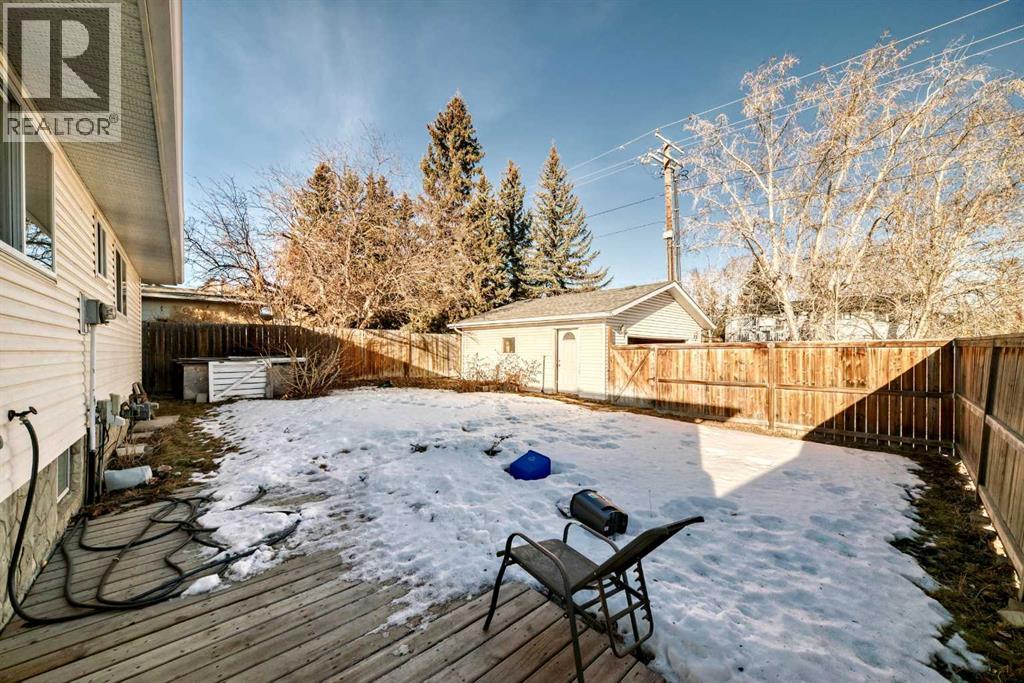 Single Family House Bungalow for Sale in  Dalrymple Crescent NW Dalhousie Calgary 