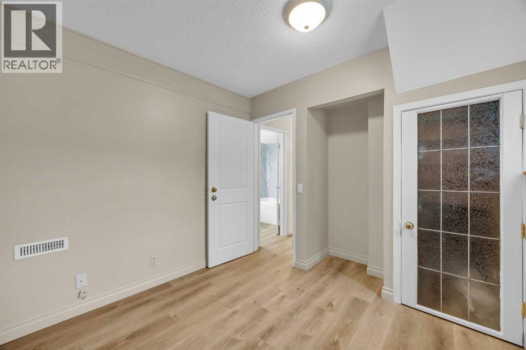 Single Family House Bi-level for Sale in   Bonaventure Drive SE Willow Park Calgary 