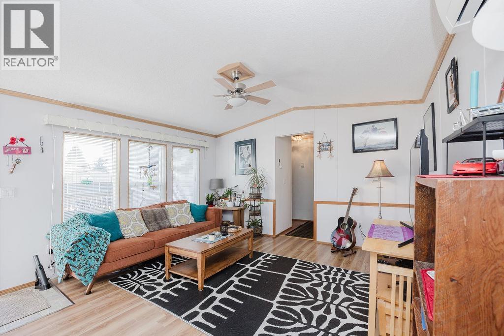 753 STEINBRUNNER ROAD, Gibsons