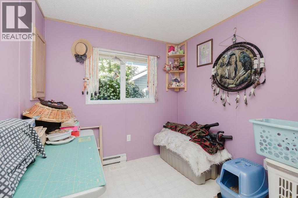 753 STEINBRUNNER ROAD, Gibsons