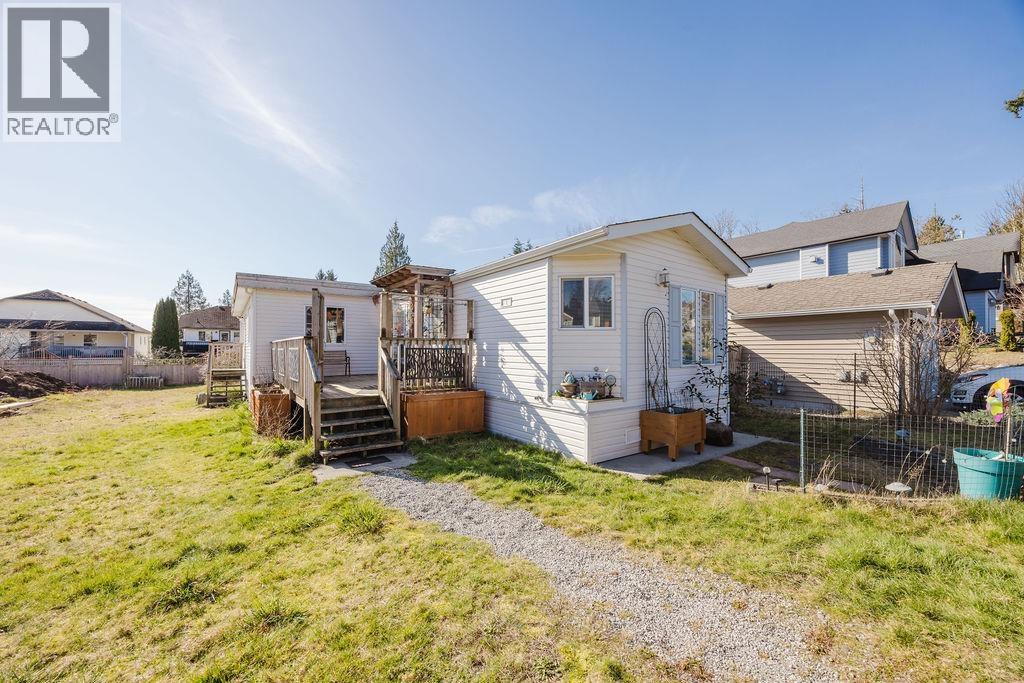 753 STEINBRUNNER ROAD, Gibsons