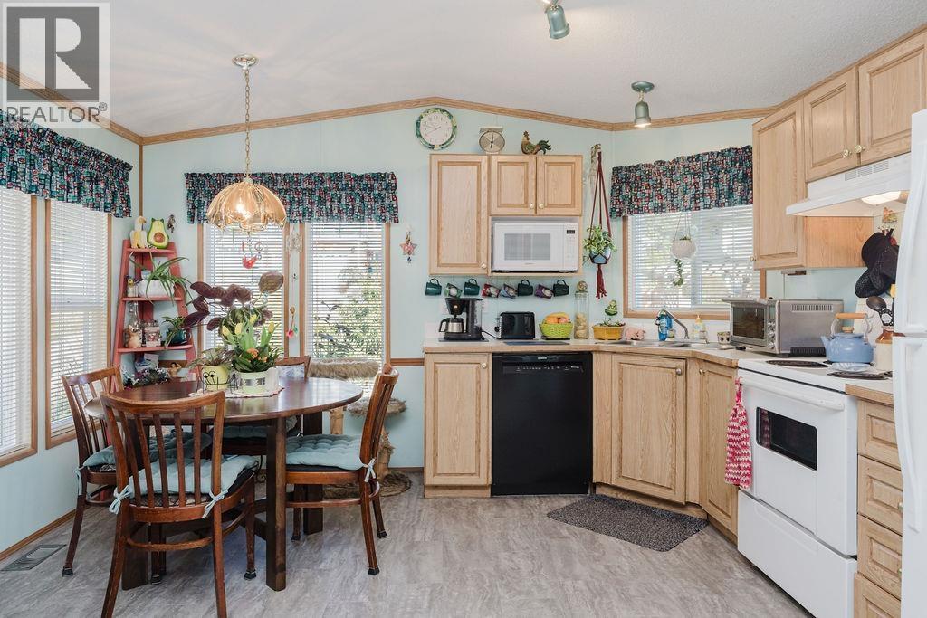 753 STEINBRUNNER ROAD, Gibsons