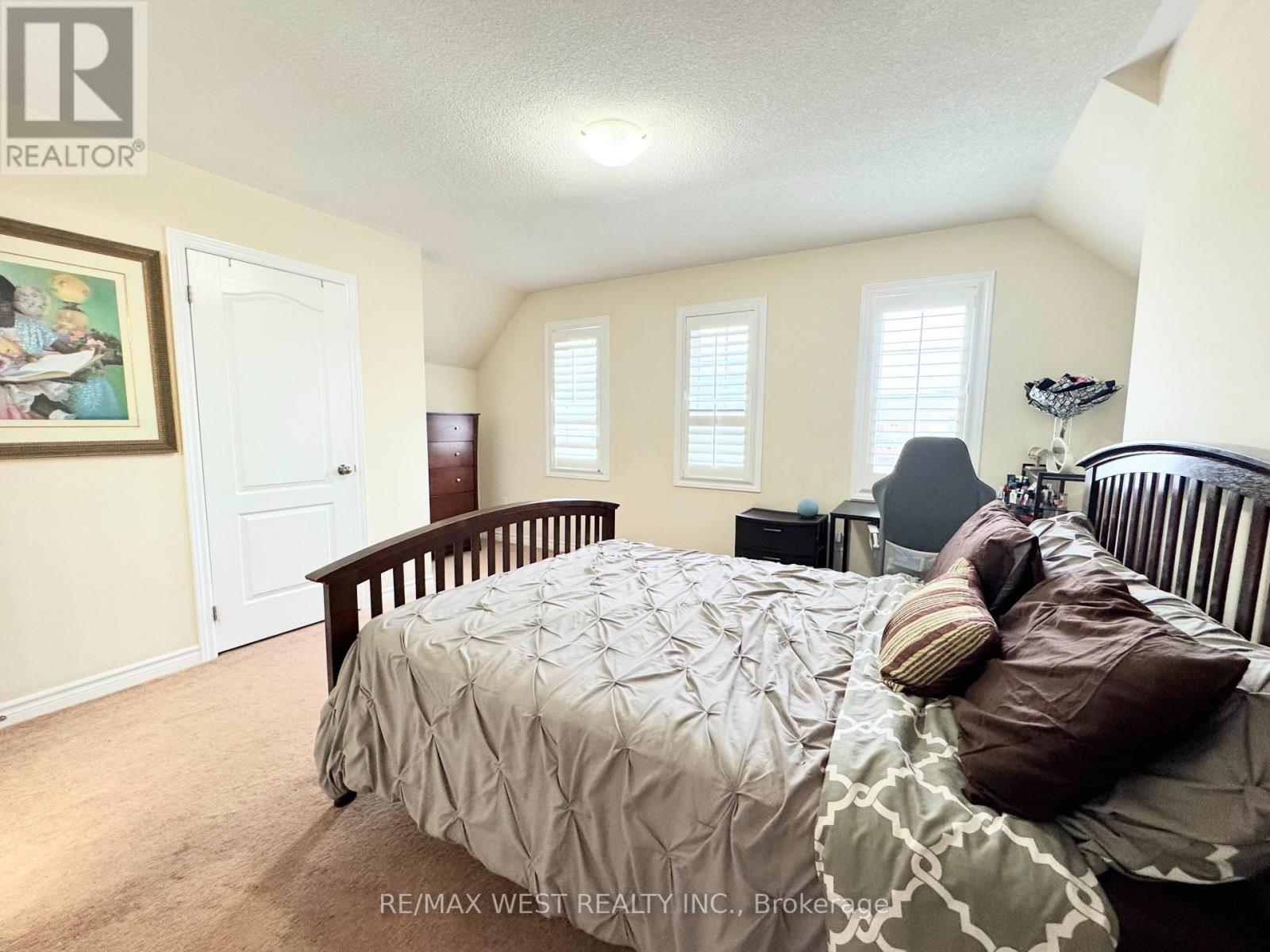 24 MAPLE CIDER STREET - 31