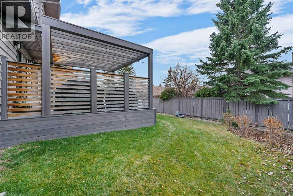 Single Family House for Sale in  Edforth Way NW Edgemont Calgary 