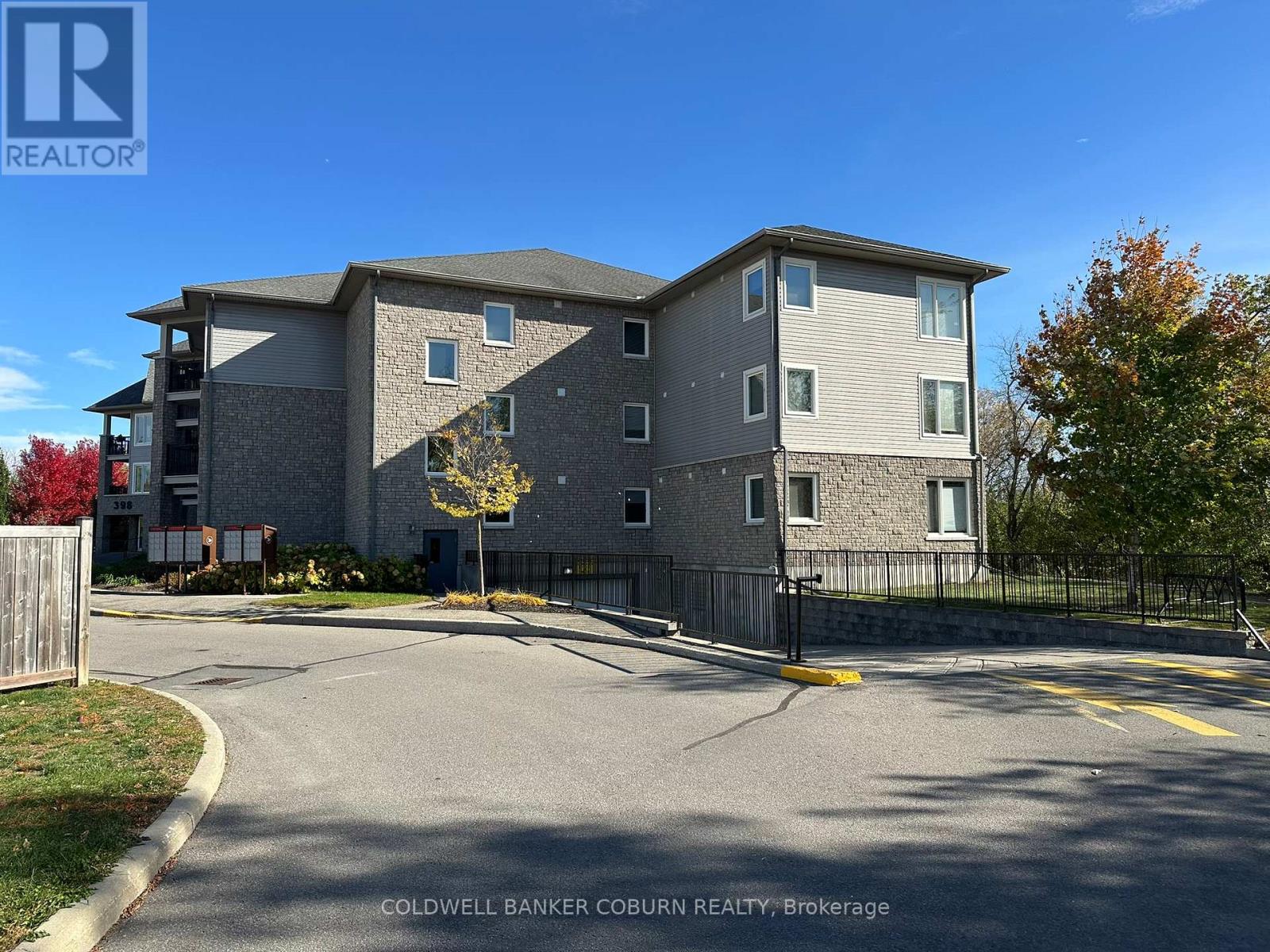 #105 398 VAN BUREN STREET - 16