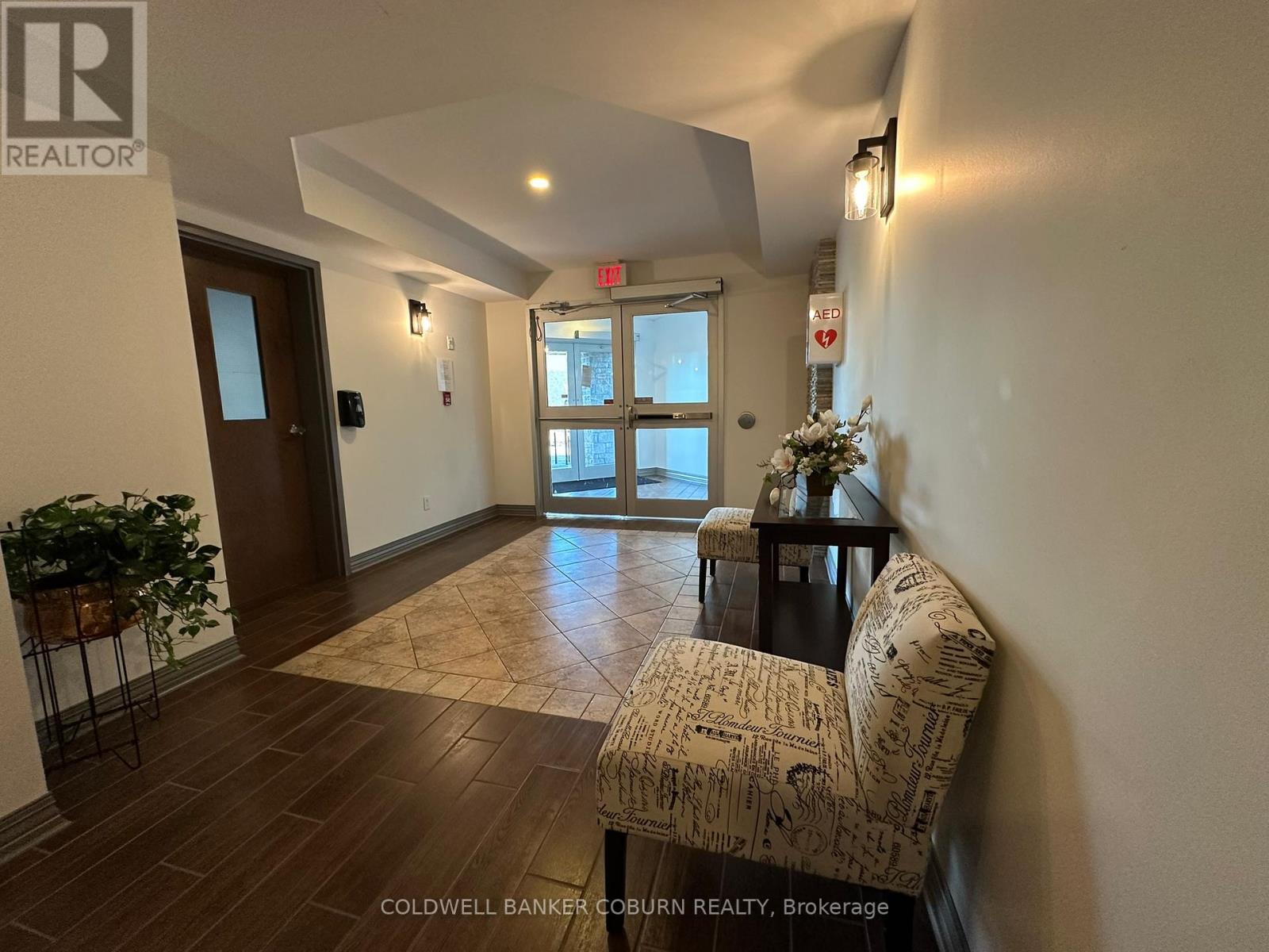 #105 398 VAN BUREN STREET - 2
