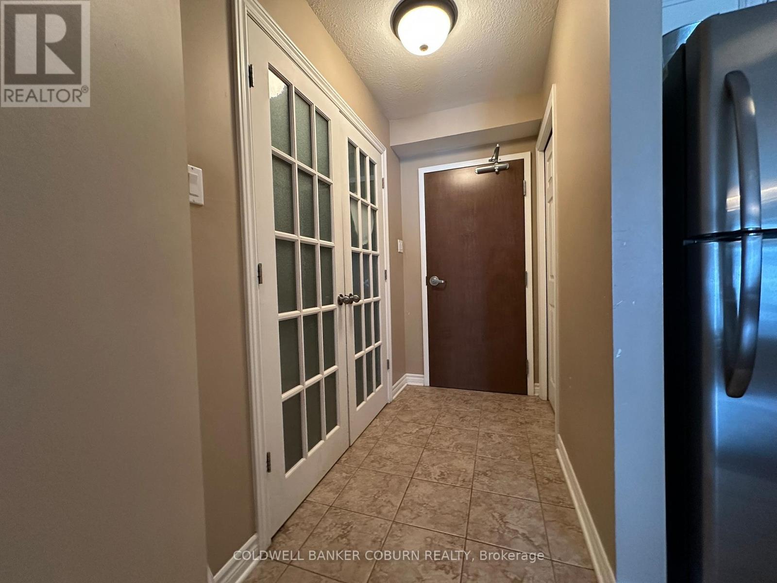 #105 398 VAN BUREN STREET - 3