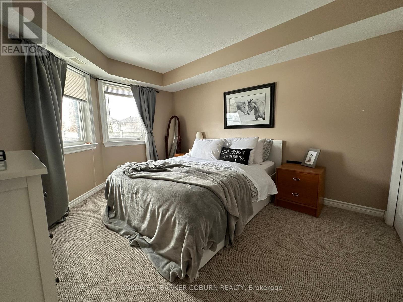 #105 398 VAN BUREN STREET - 6