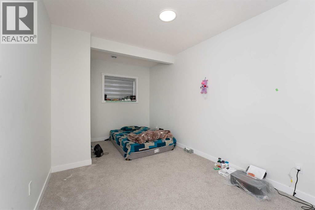 Single Family House for Sale in   Avenue NE Saddle Ridge Calgary 