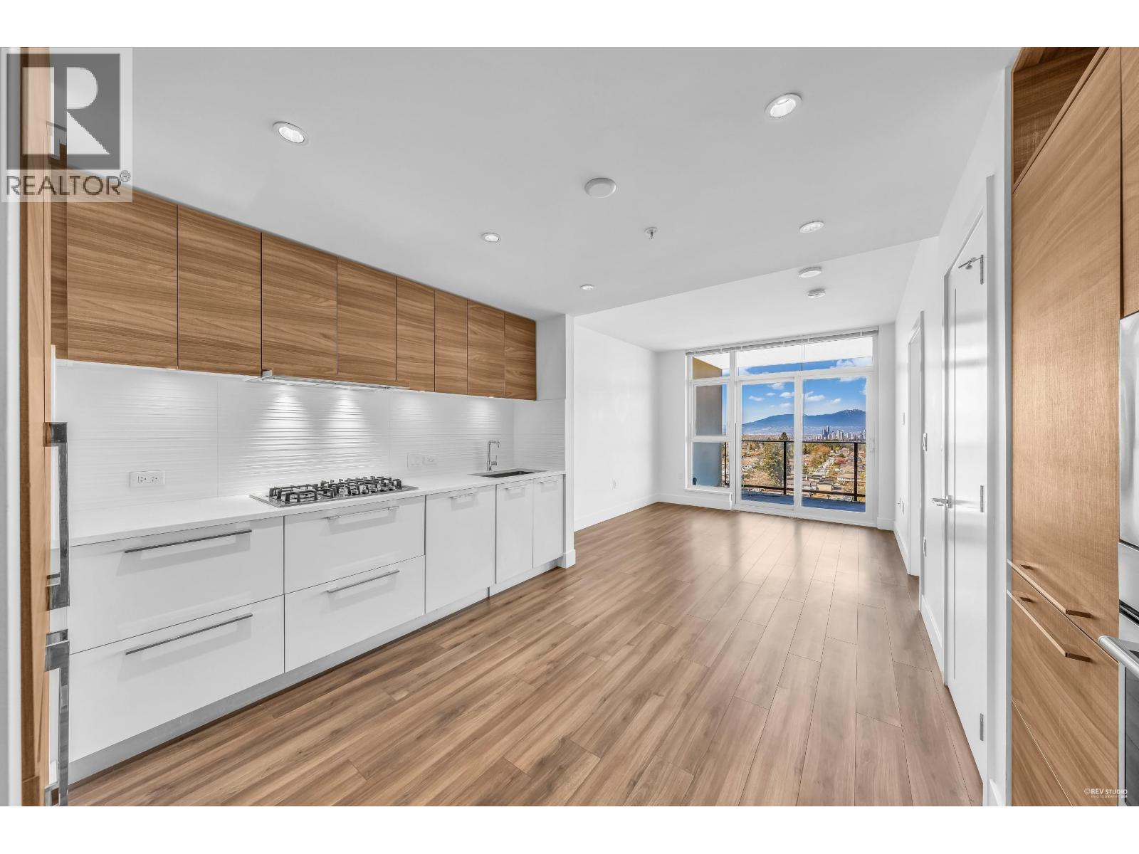 703 7303 NOBLE Lane - photo 2