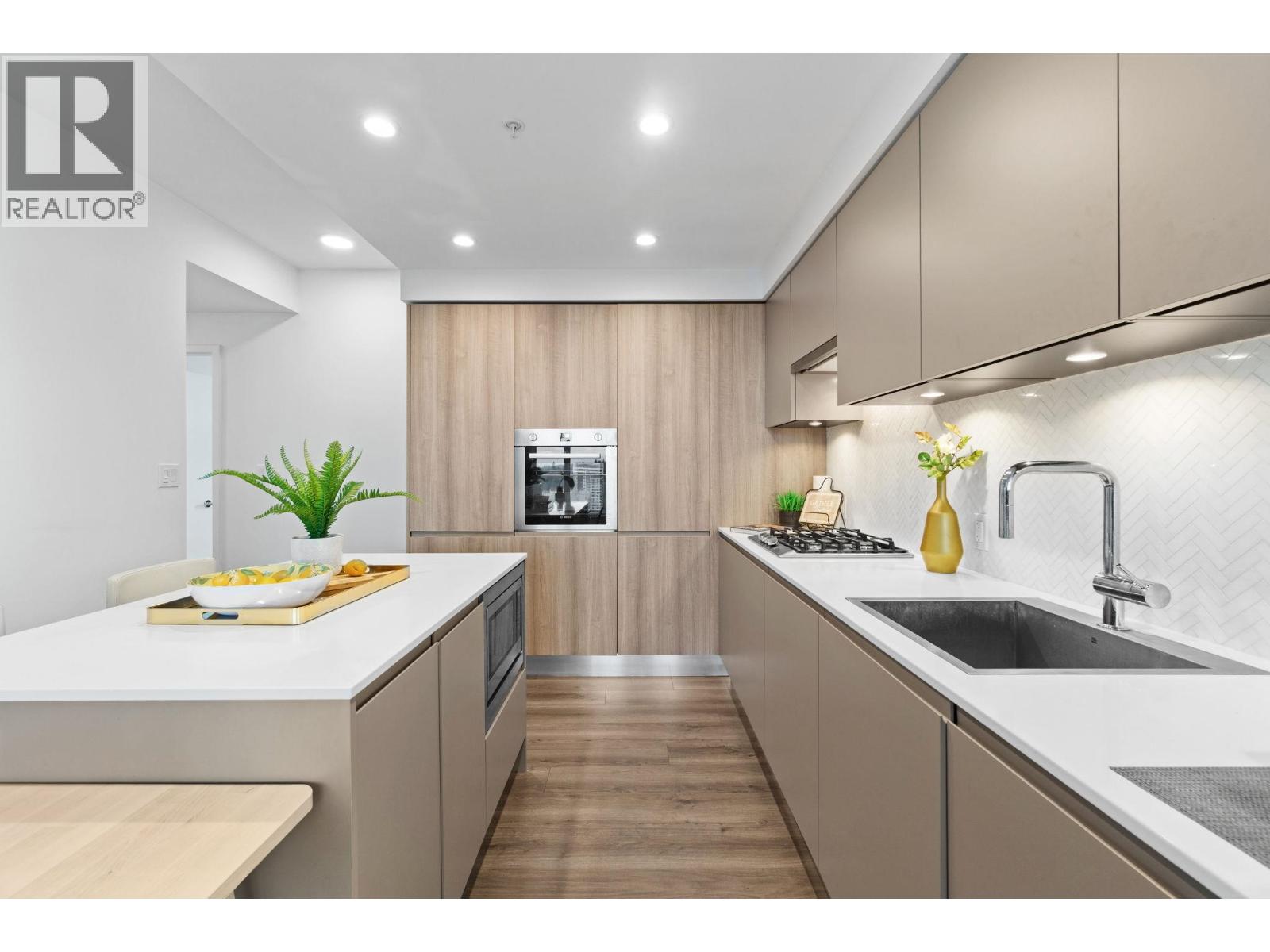 2801 3833 EVERGREEN PLACE