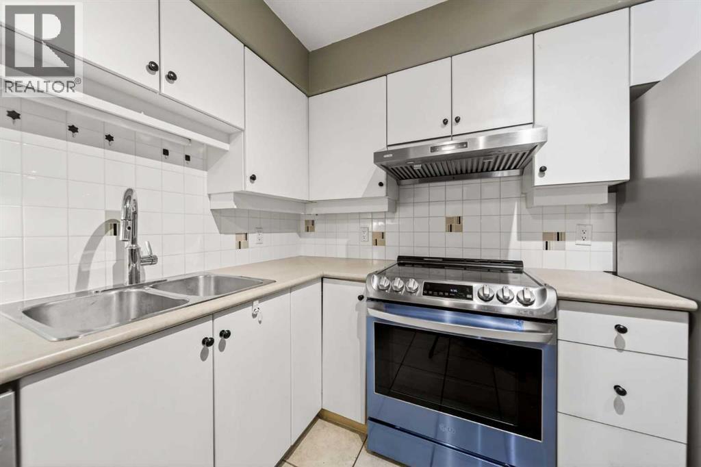 Single Family House for Sale in    Street SW Downtown West End Calgary 