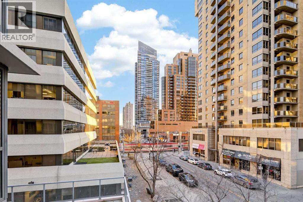 Single Family House for Sale in    Street SW Downtown West End Calgary 