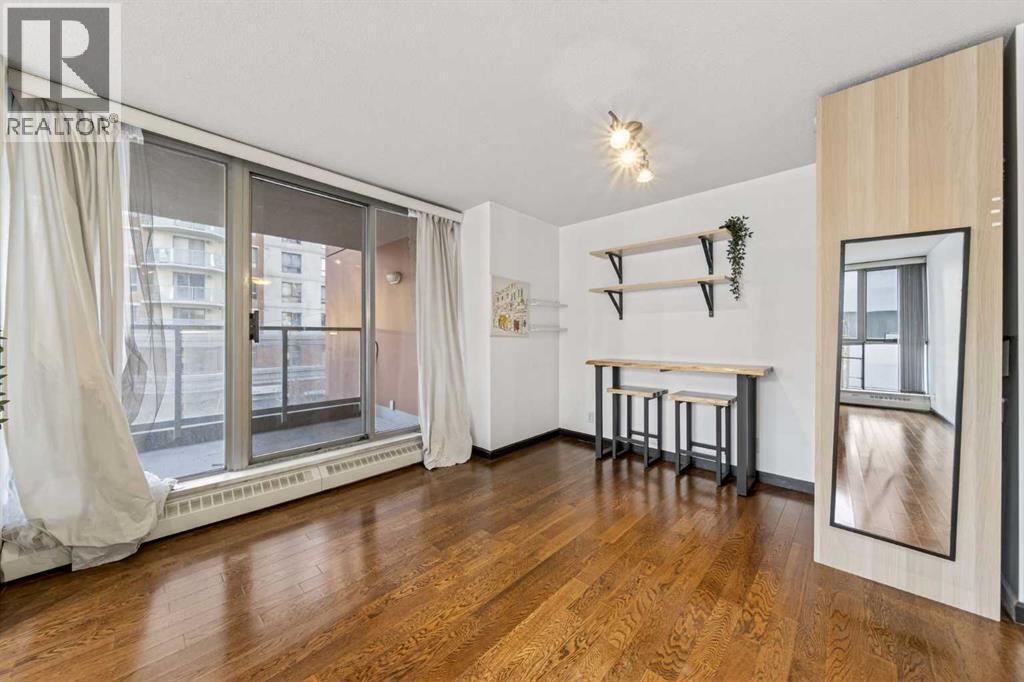 Single Family House for Sale in    Street SW Downtown West End Calgary 