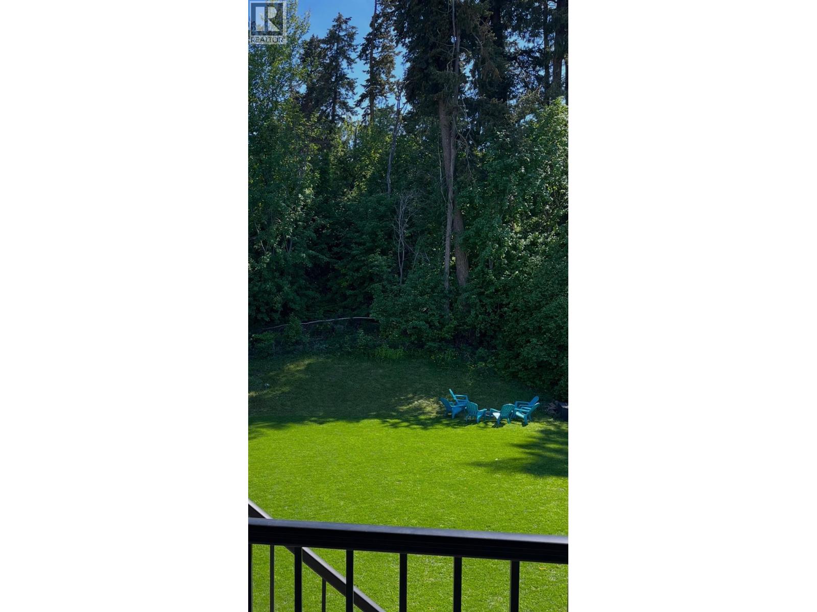 3445 Jackson Avenue, Armstrong