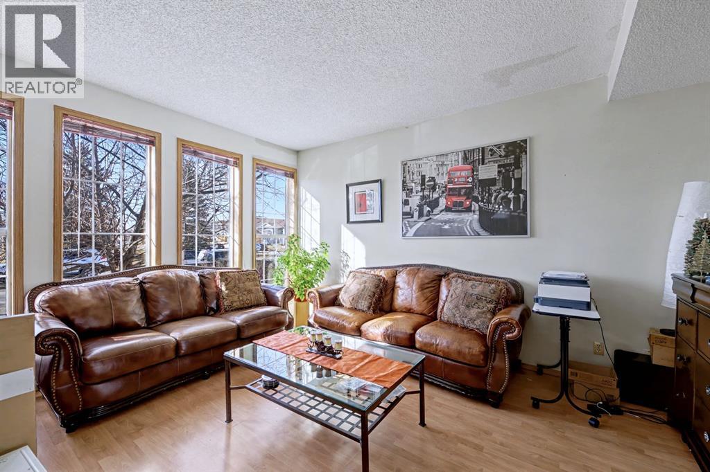 Single Family House for Sale in  Laguna Close NE Monterey Park Calgary 