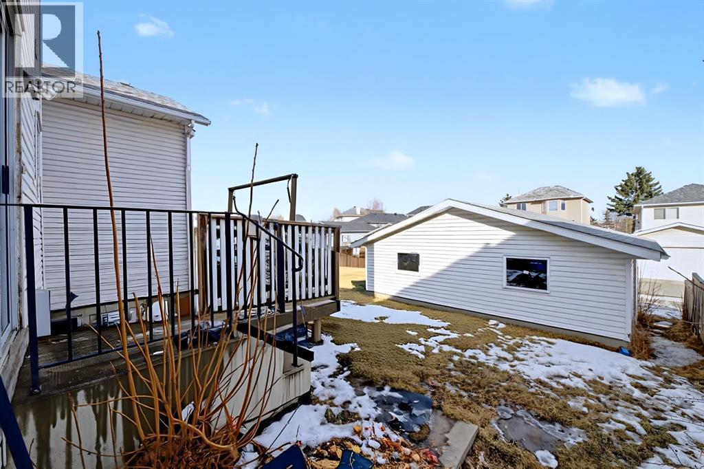 Single Family House for Sale in  Laguna Close NE Monterey Park Calgary 