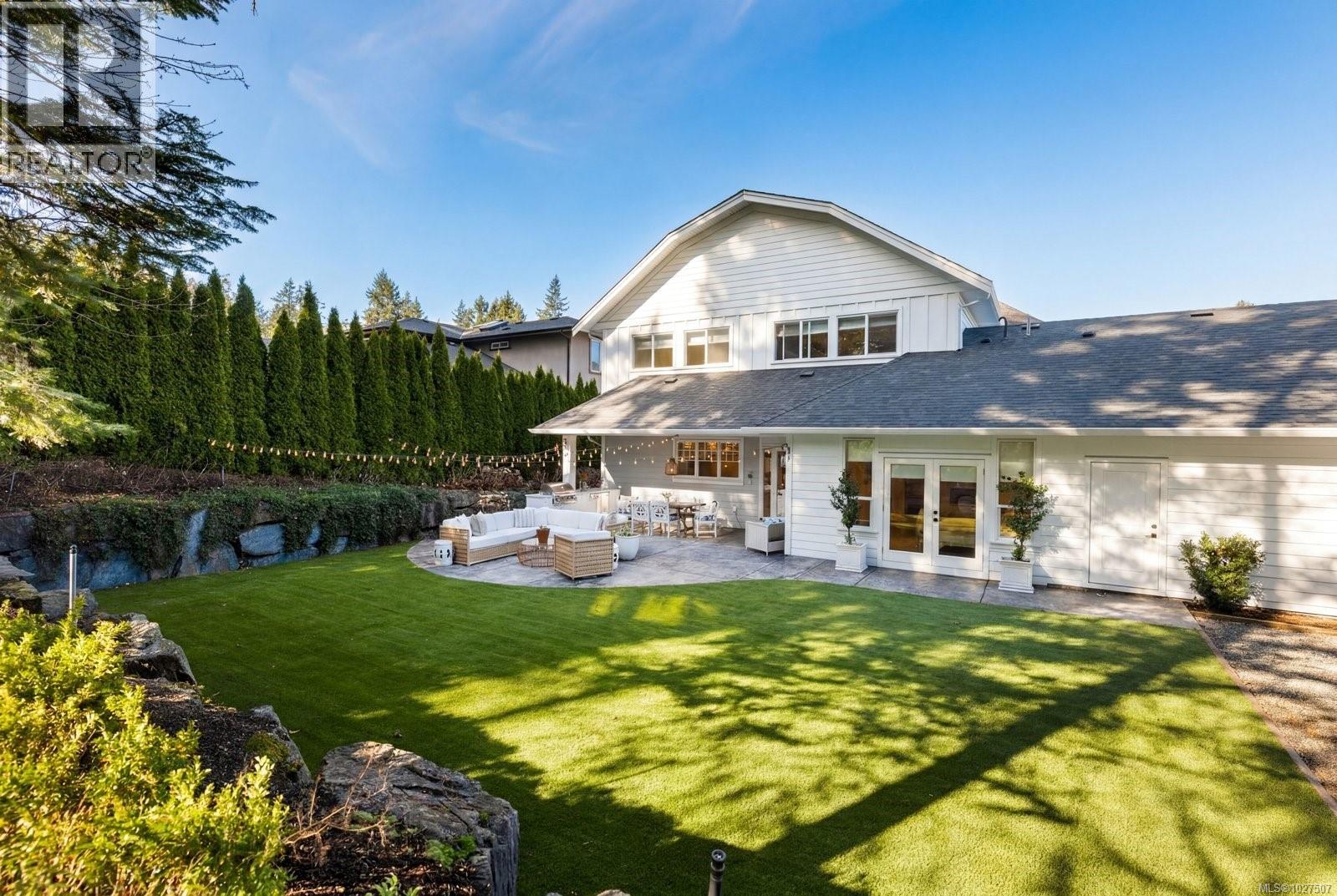  1701 Texada Terrace, North Saanich