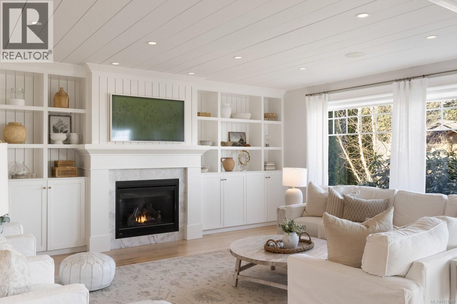  1701 Texada Terrace, North Saanich