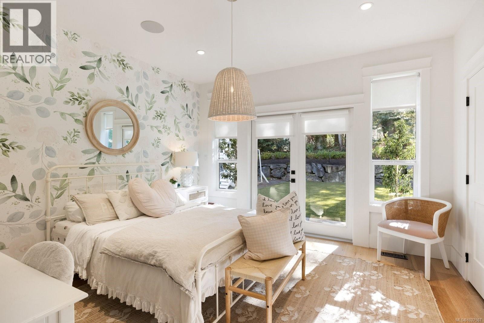  1701 Texada Terrace, North Saanich