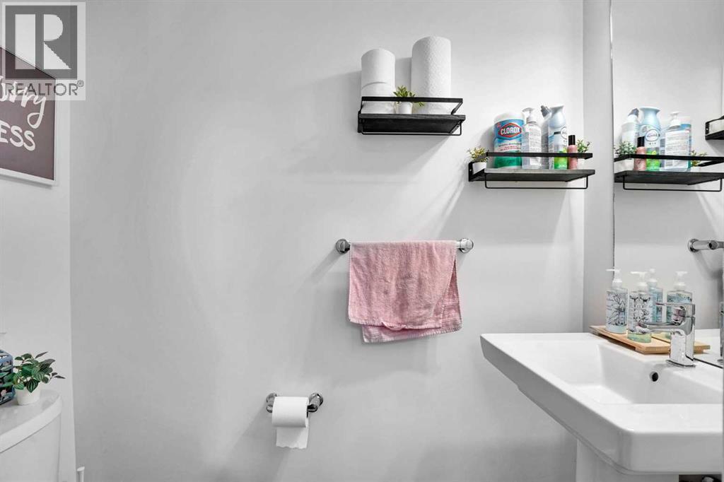 Single Family House for Sale in  Carringham Road NW Carrington Calgary 