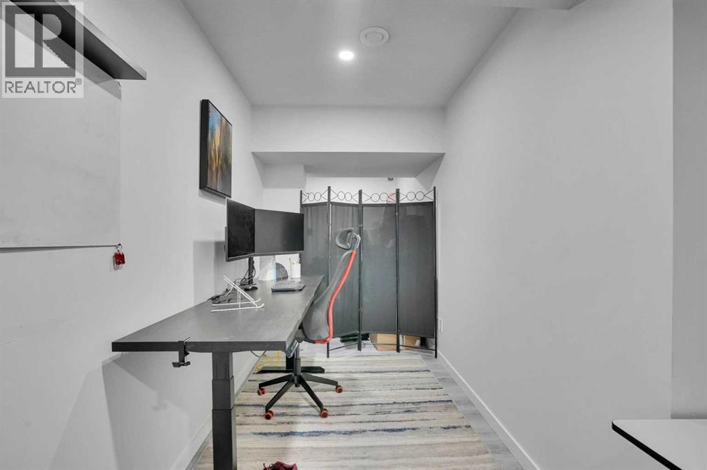 Single Family House for Sale in  Carringham Road NW Carrington Calgary 