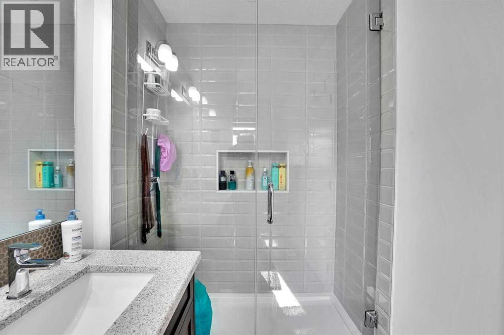 Single Family House for Sale in  Carringham Road NW Carrington Calgary 