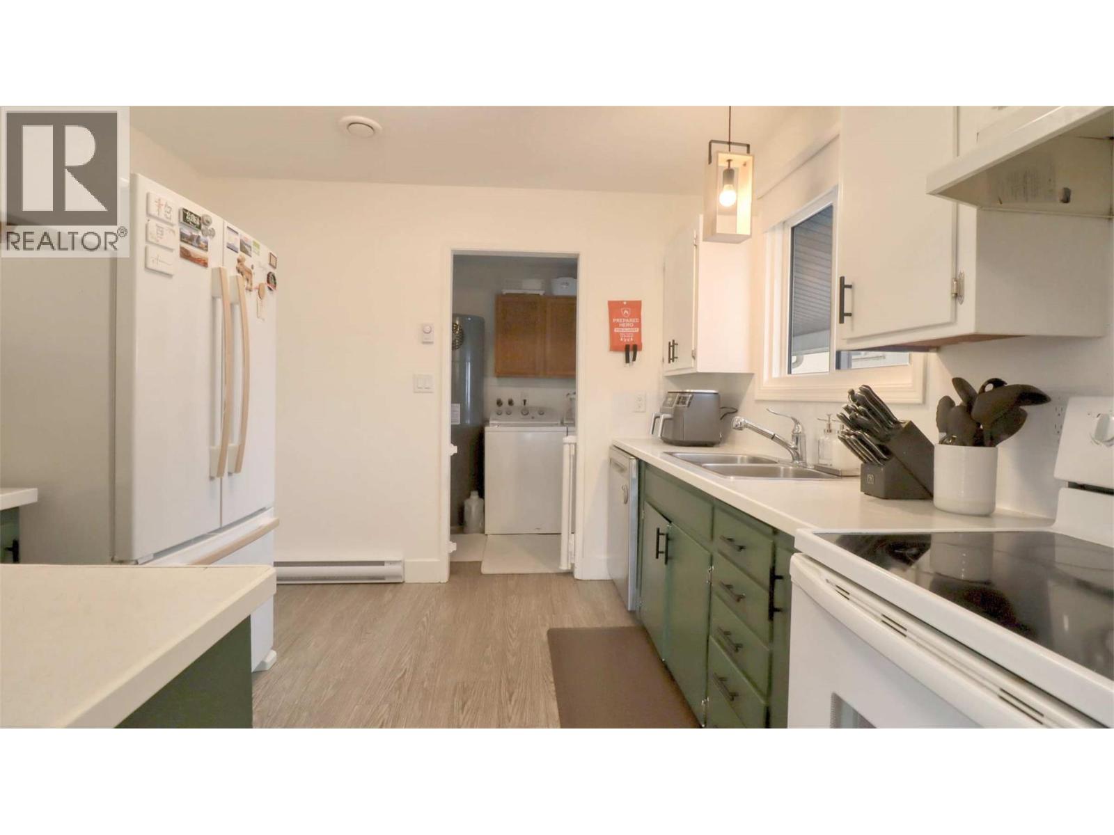 719 Knight Avenue, Enderby