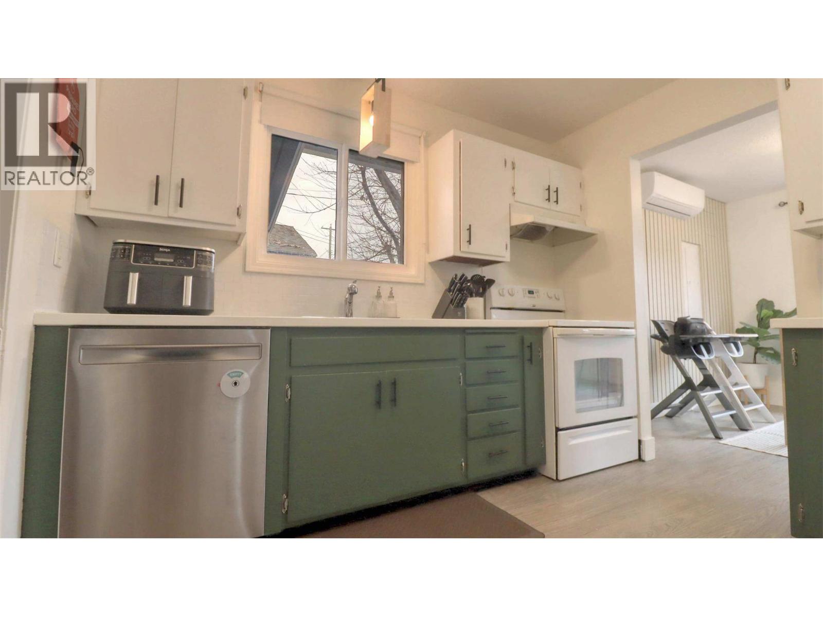 719 Knight Avenue, Enderby