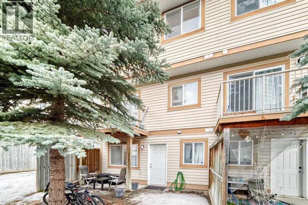 Single Family House for Sale in  Citadel Point NW Citadel Calgary 