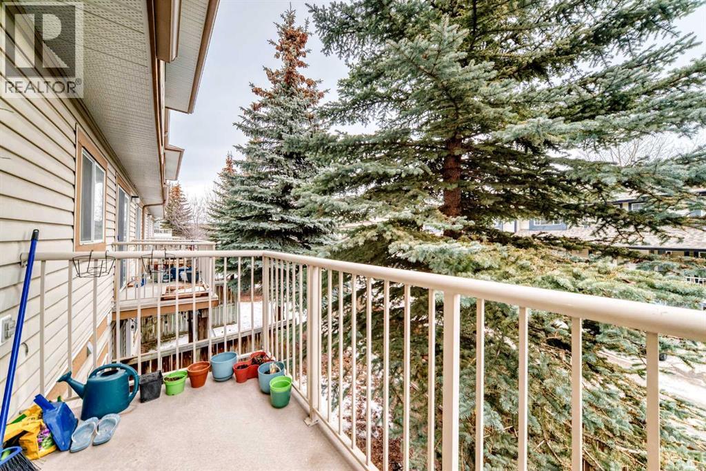Single Family House for Sale in  Citadel Point NW Citadel Calgary 
