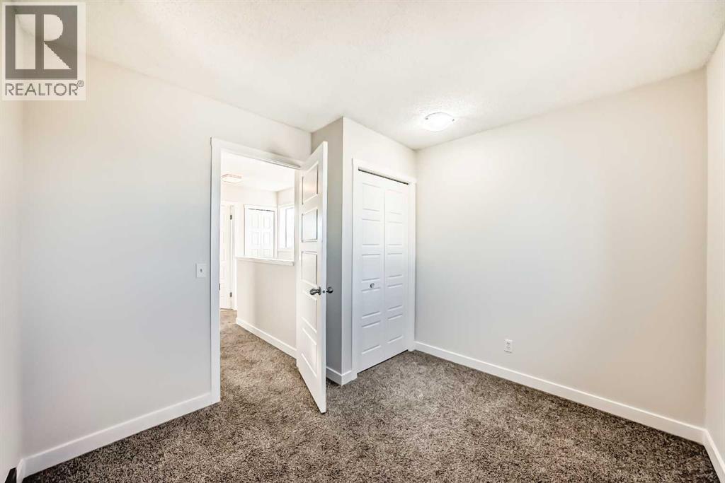 Single Family House for Sale in  Martinview Close NE Martindale Calgary 