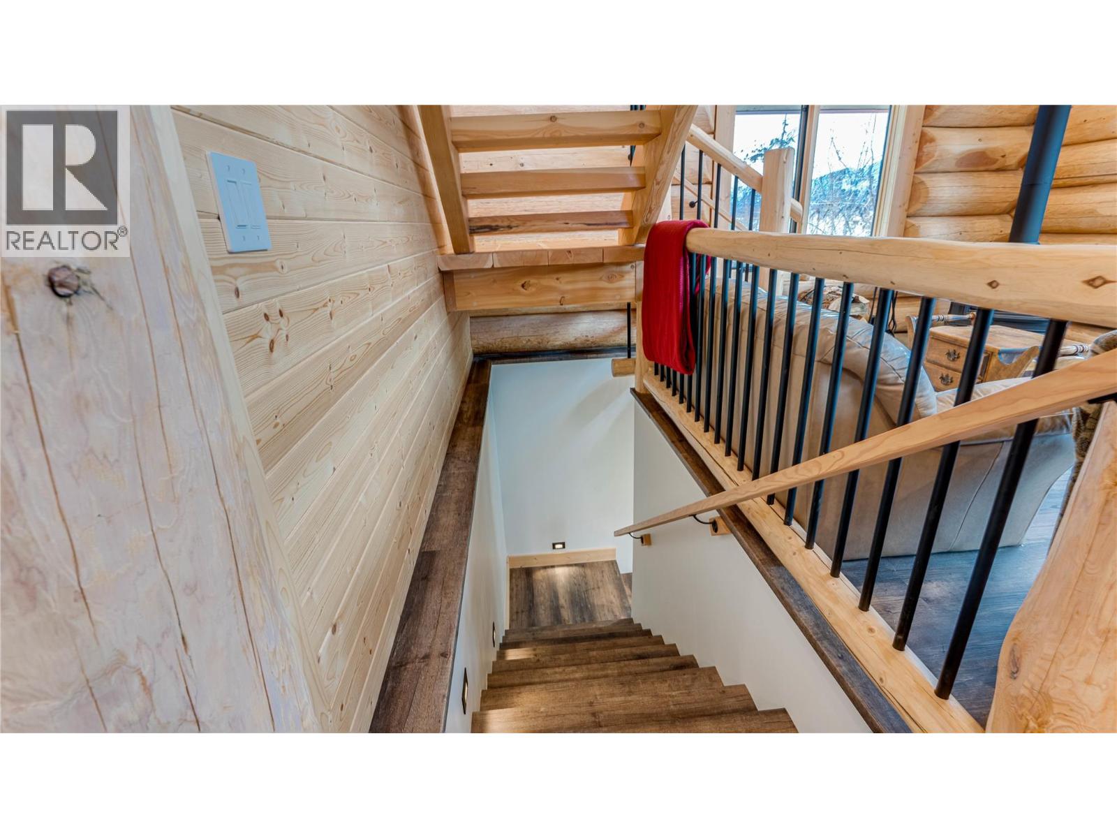 682 LOWER INONOAKLIN ROAD - 37