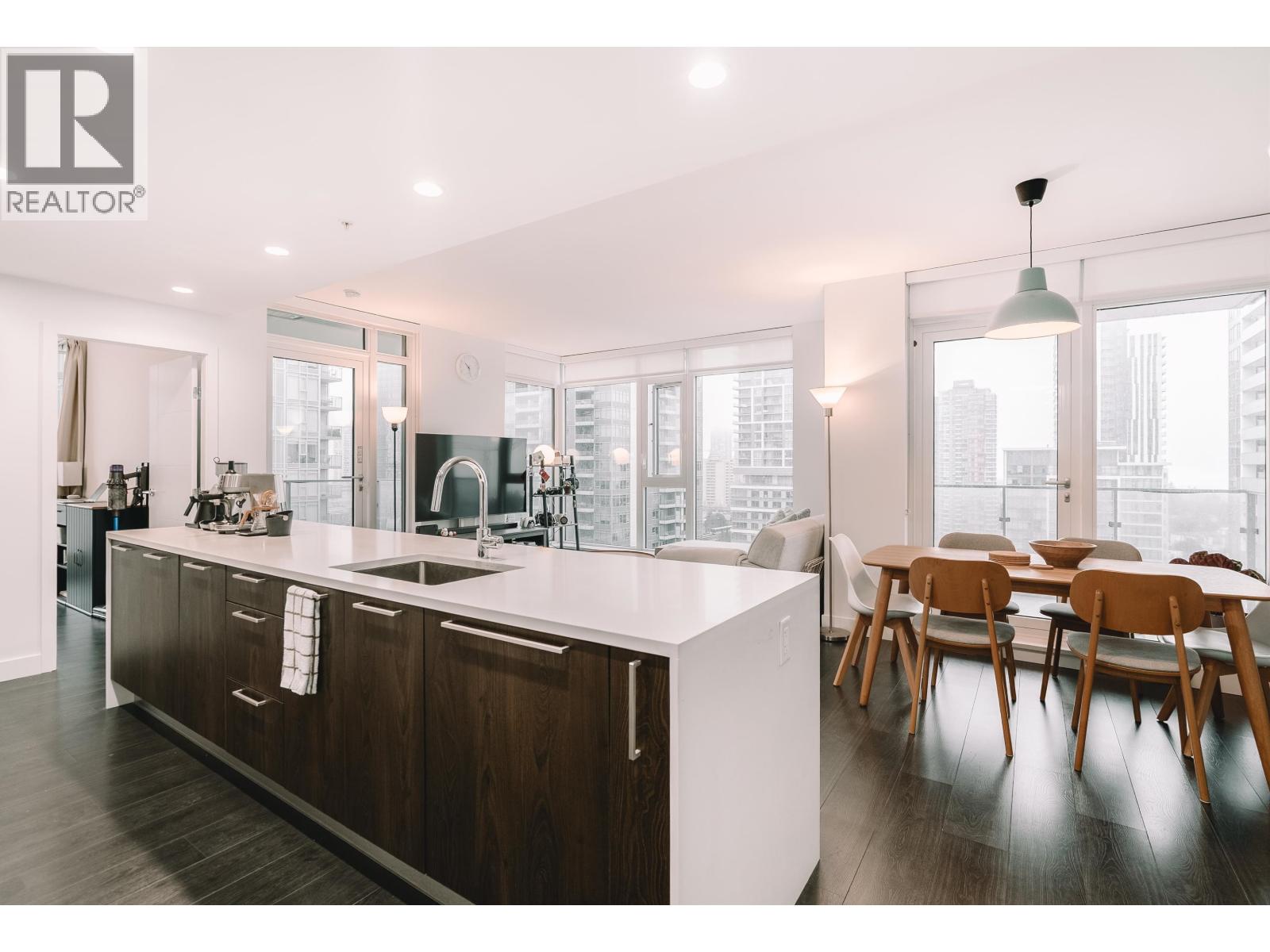 1608 6398 SILVER Avenue - photo 2