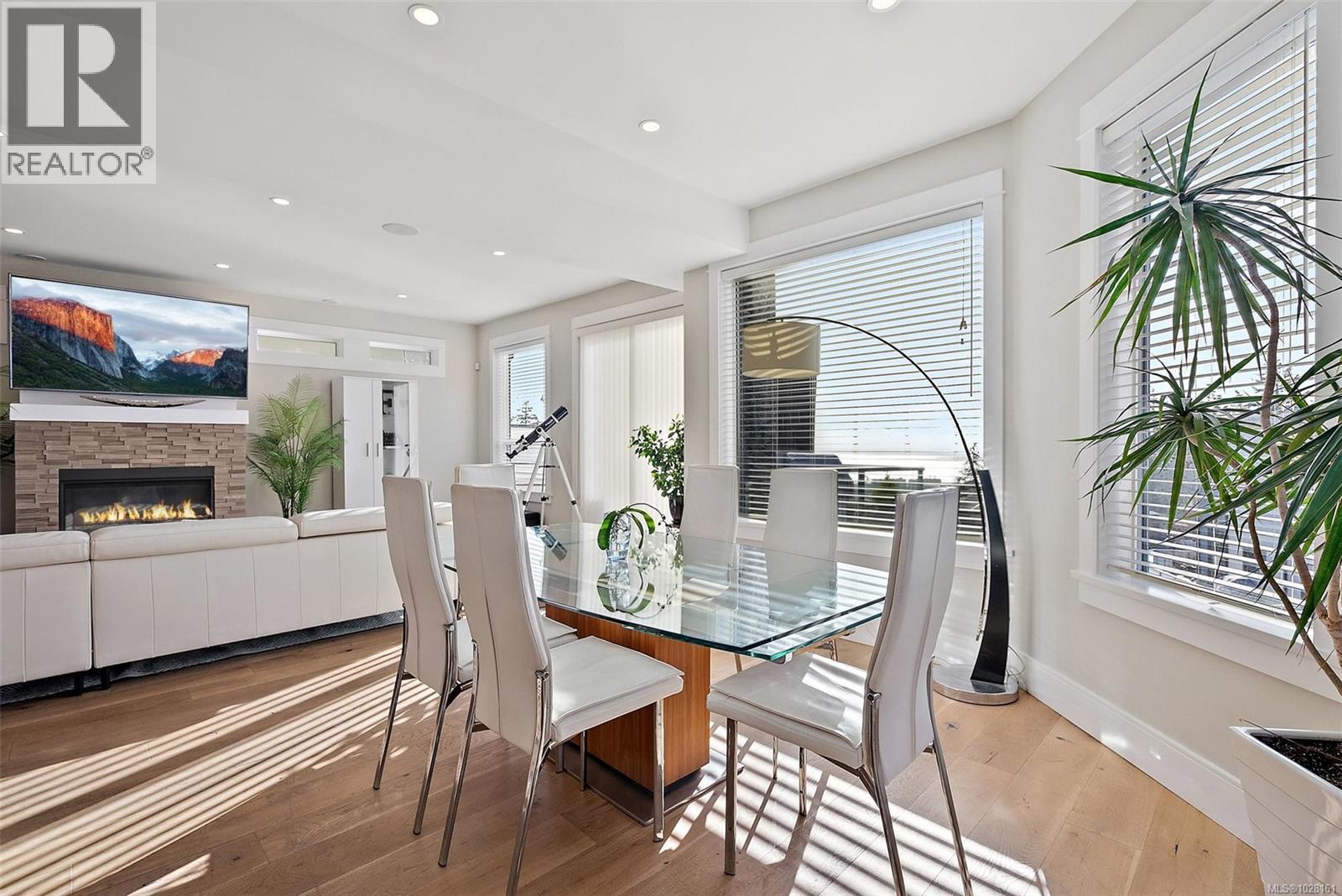 #107 539 DELORA DR - 14