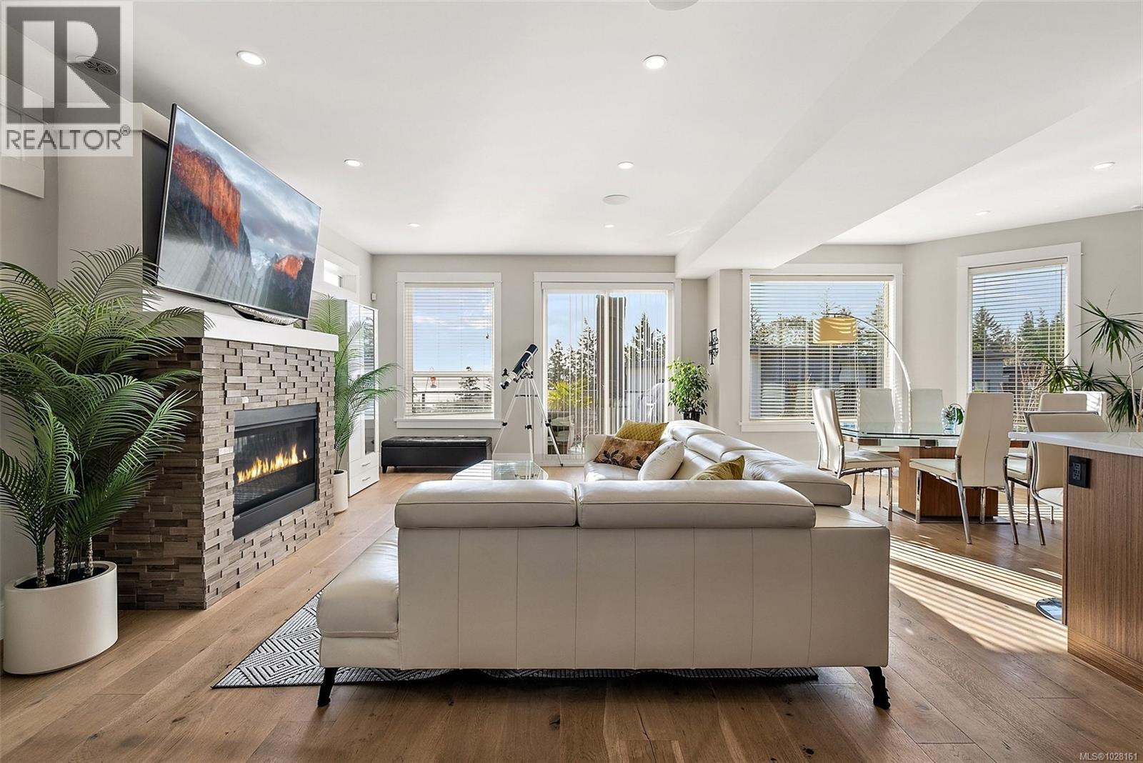 #107 539 DELORA DR - 6