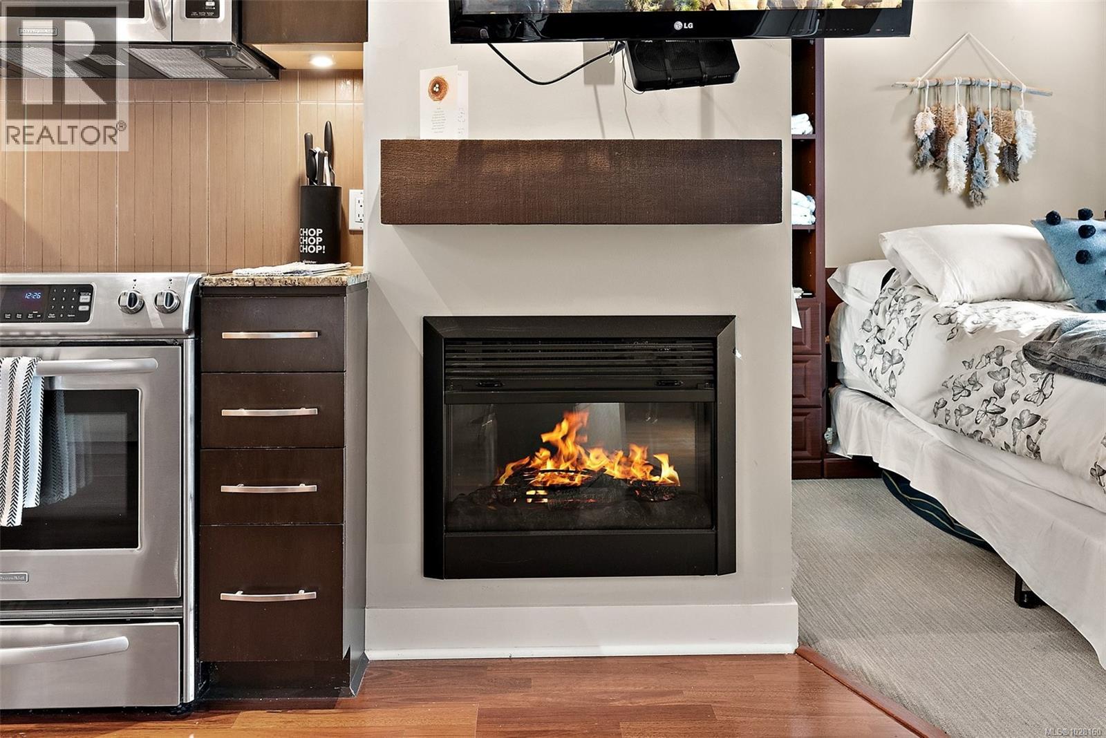 #419 1395 BEAR MOUNTAIN PKWY - 14