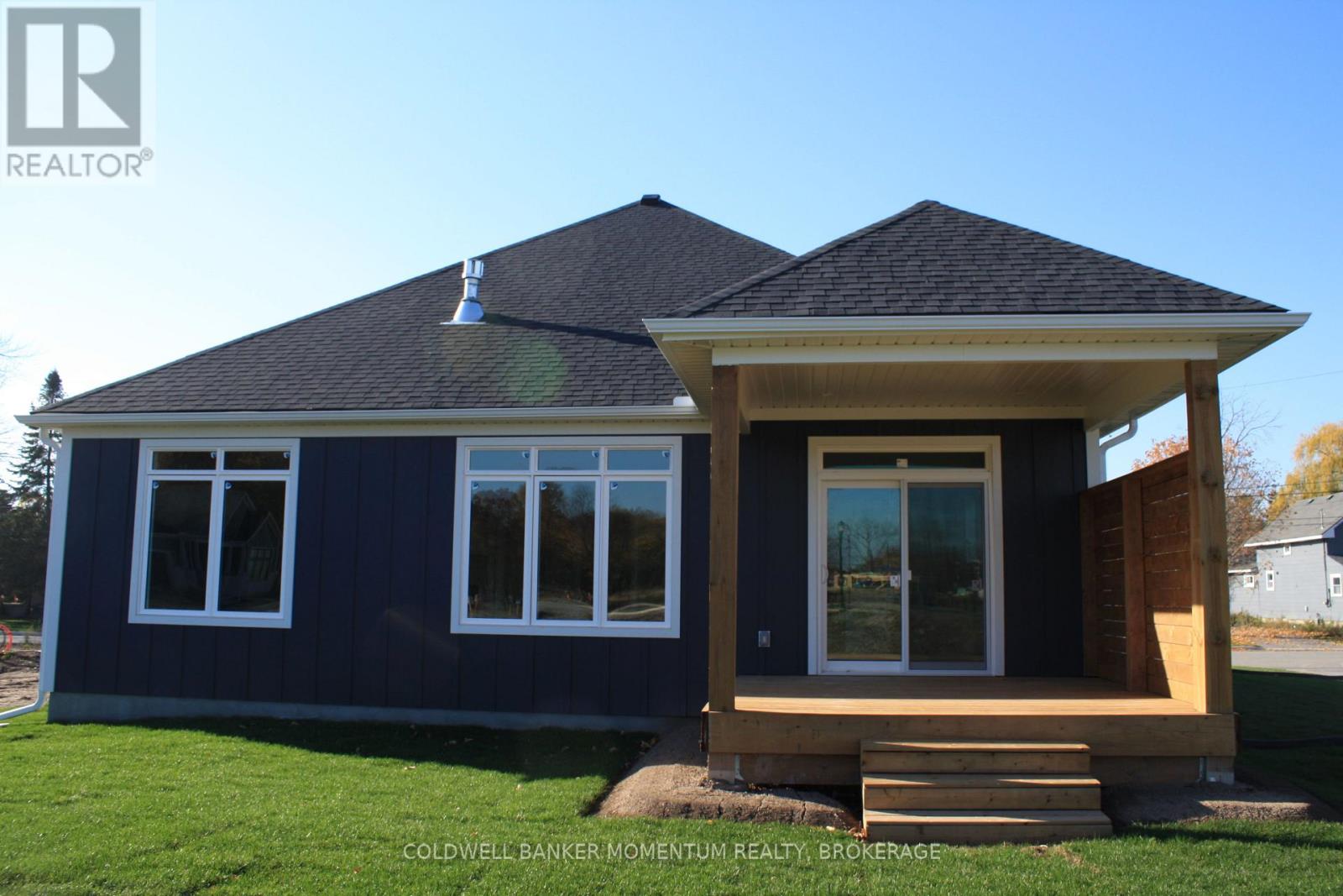 342 BASSETT AVENUE — photo 30