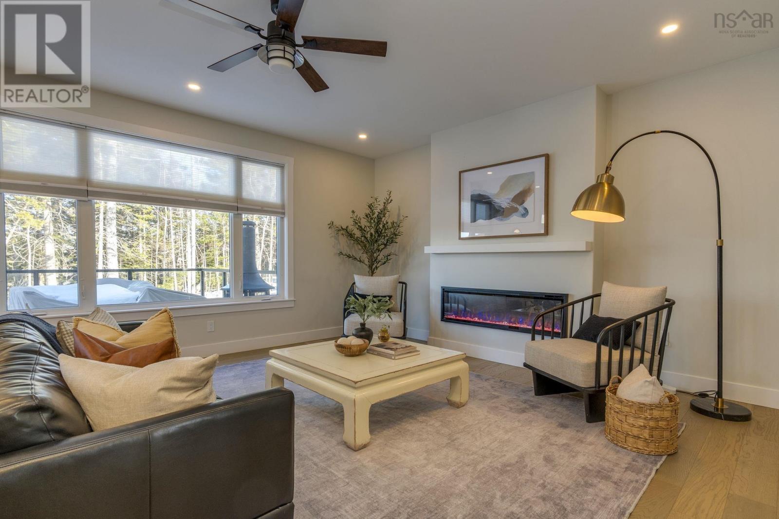 Property 36 of 47 of 72 Bristolton Avenue