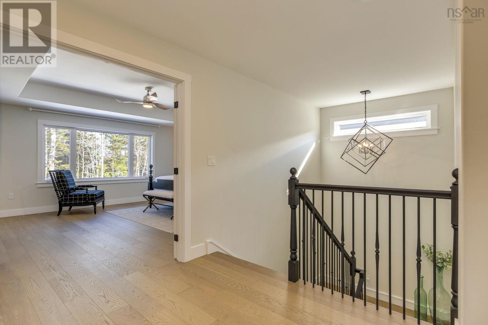 Property 31 of 47 of 72 Bristolton Avenue