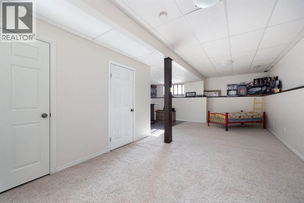 216 Parry Crescent, Fort McMurray