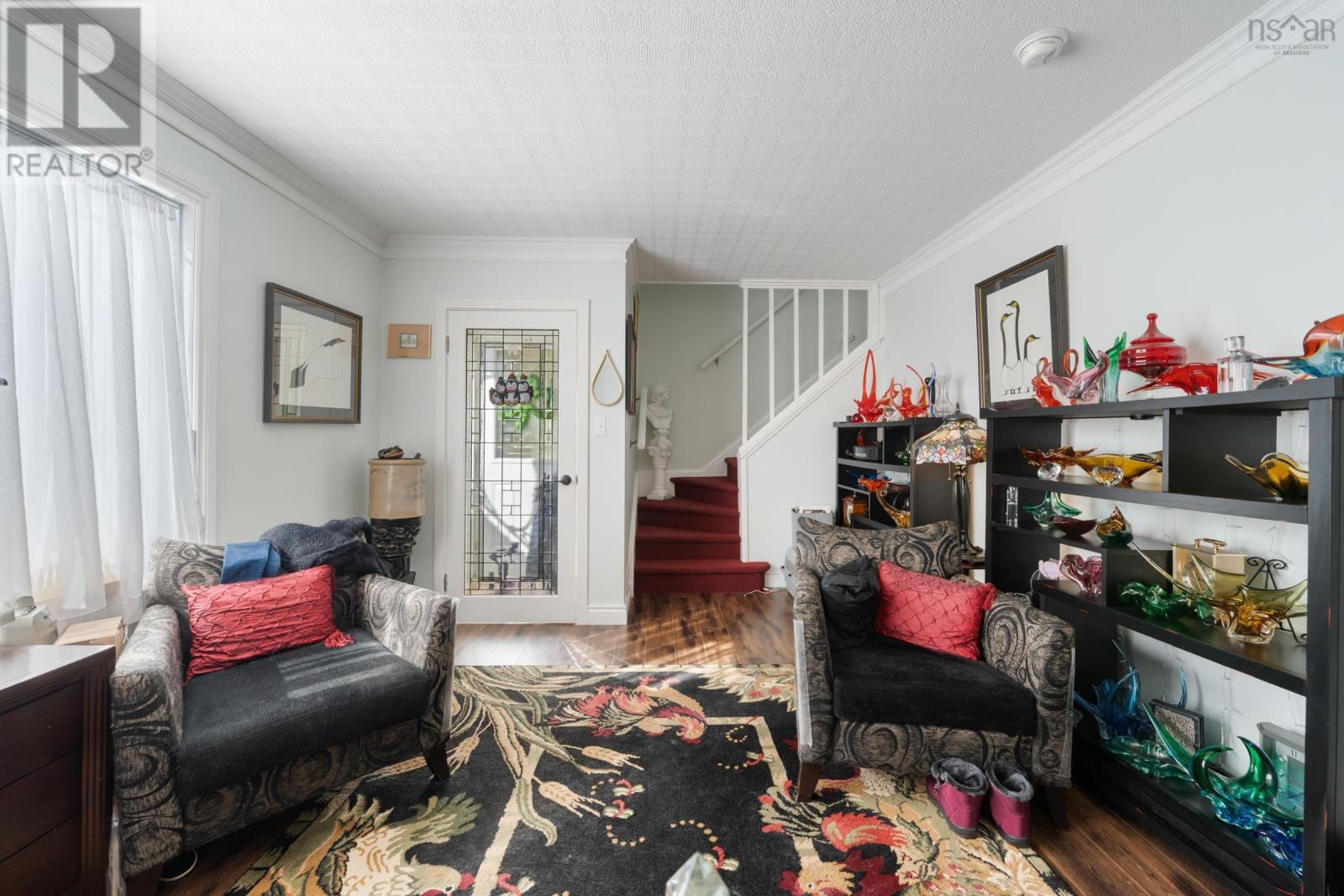 Property 7 of 19 of 122 Cote Des Neiges Road