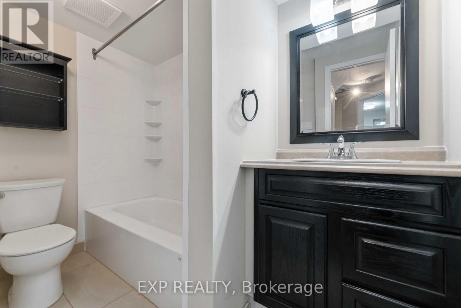 #45A 802 ST. ANDRE DRIVE - 29