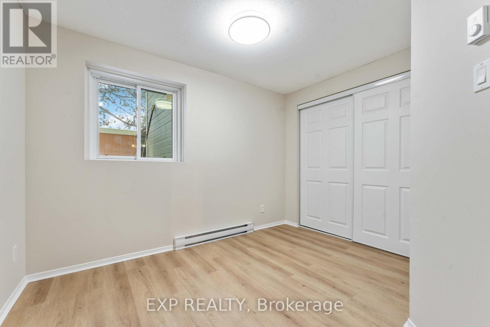 #45A 802 ST. ANDRE DRIVE - 32