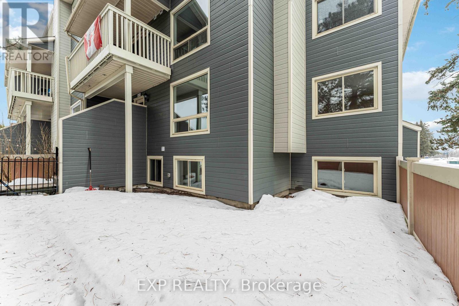 #45A 802 ST. ANDRE DRIVE - 37