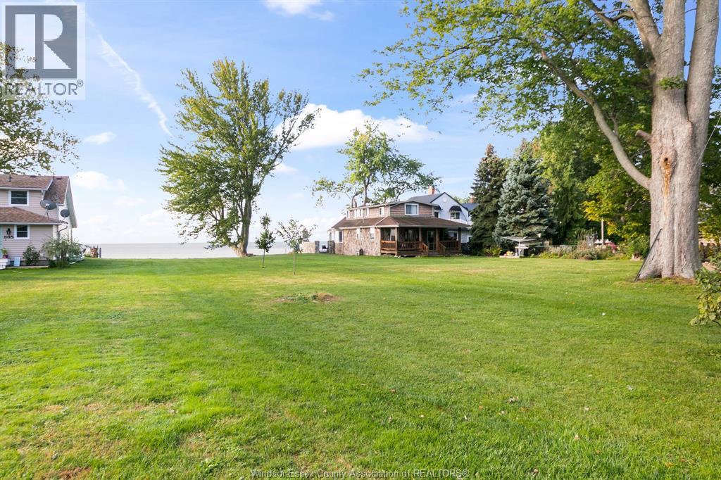 864 Lawrence AVENUE - 5