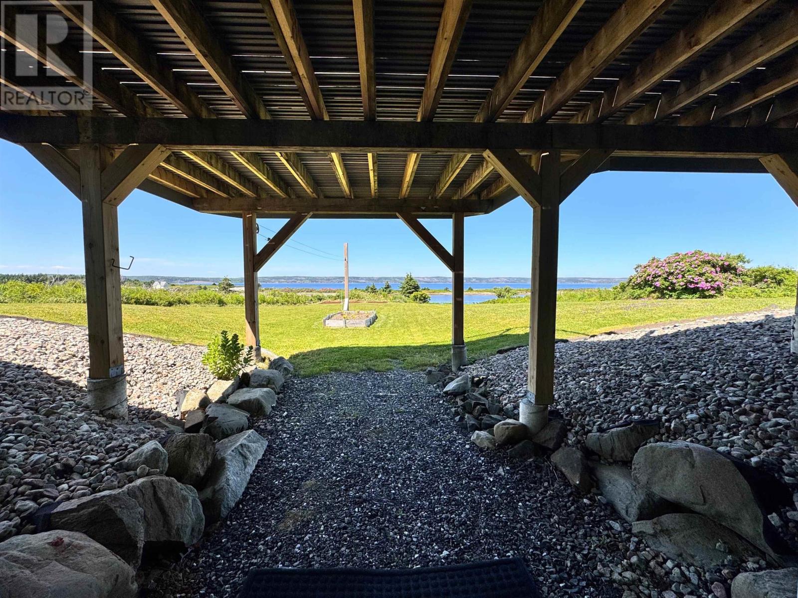 Property 34 of 48 of 48 Seaview Drive