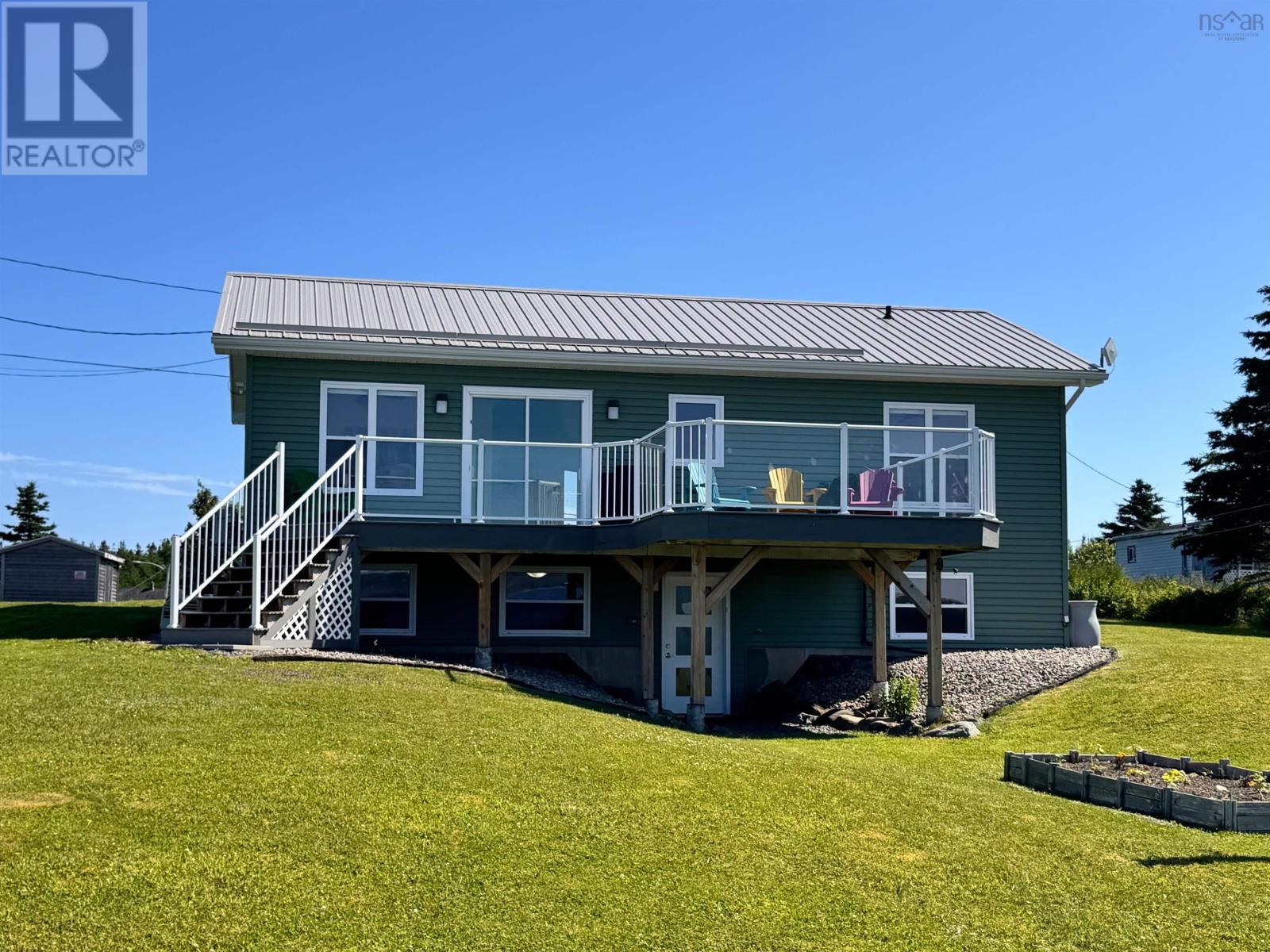 Property 35 of 48 of 48 Seaview Drive